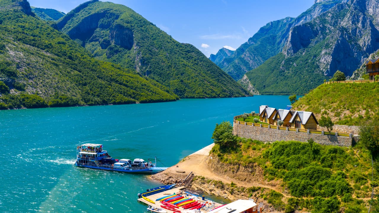 5 Stinet Villas Peace Island